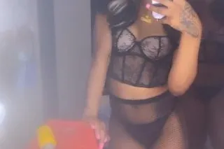 NEW TO TOWN COME HAVE FUN W SEXY BABI💯👅 - Image 4