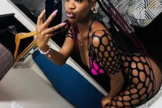 IM BACK GUYS 🩷 $90 QV CARDATE ... - Image 3