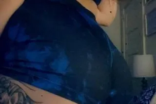 Cum see me and we'll have a BL... - Image 2