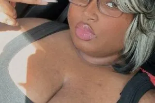 BLASIAN BADDIE🌺🌴💦 - Image 2