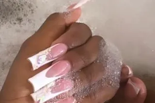 outcalls/carplay MUST COME TO ... - Image 1