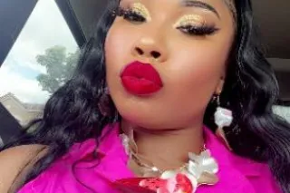 wet and wild theme park travel... - Image 2