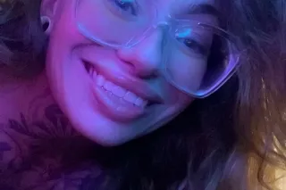 💕Tattooed 💕 Blue Eyed Beauty 🌺... - Image 3