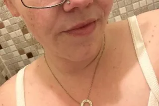 thick blue eyes - Image 12