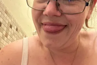 thick blue eyes - Image 5