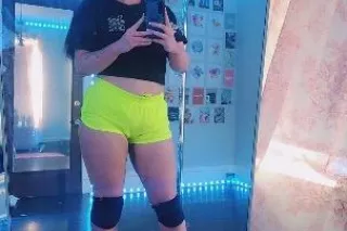 Touring ND last week of June! onlyfans.com/snowydabunny/c2 - Image 7