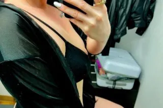 De paso por la cuidad Sexy cal... - Image 4