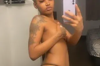 Outcall Available 💦👅 - 21 - Image 1