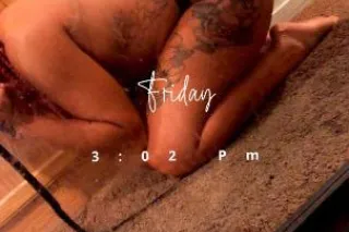 come let me please your needs🥵... - Image 1