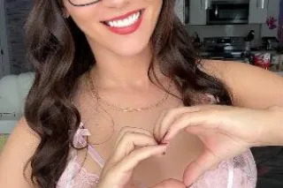 BE CAREFUL, people are catfish... - Image 3