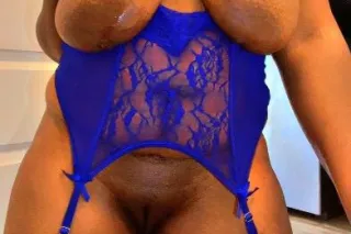 🌹Beautiful Nigerian 🇳🇬 Indulge in the best Creamy Warm Wet Pussy 💦😻 Cum get a Taste 👅 Delicious Dark Chocolate 🍫4”11 Fun Size Freak 48DDD Breast 🍈🍈 Big Juicy Lips 👄 Enjoy Incredible New Experience💋Incall Outcall Availabl - Image 11