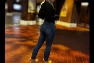 come hangout with me😜 - Image 7