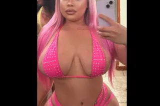 Noemi The Goddess - Image 3