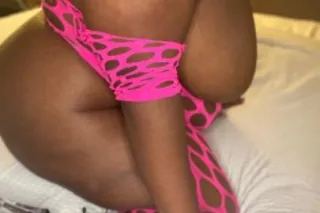 BIG ASS 🍑 & BIG TITTIES 😍 - Image 5