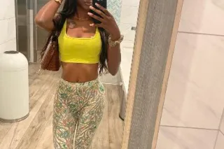 Sexy Young Slim Ebony 👅💦 - Image 5