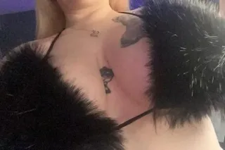 bad bitch🍑🤪🤤 cum fuck me like ... - Image 4