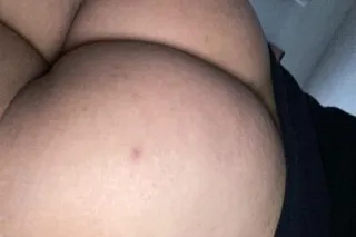 Juicy thick lightskin💦 - 22 - Image 1