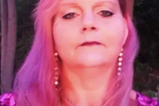 sexy curvy middle aged real woman - Image 11