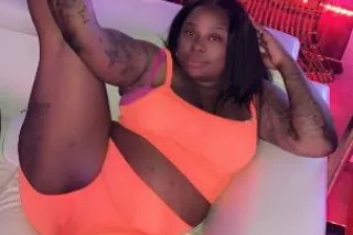 nasty girl come turn me up daddy - Image 3