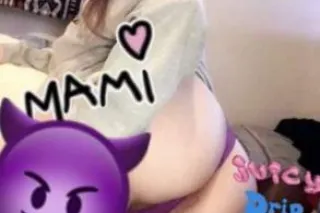 🍰🧁nicole ... Lets stay warm to... - Image 3