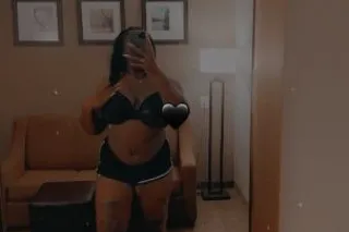 The Best😘 - Image 1