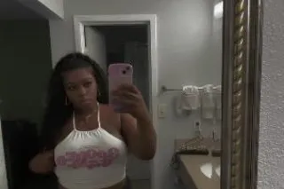 𝓣𝓱𝓮 𝓒𝓻𝓮𝓪𝓶𝔂 𝓟𝓾𝓼𝓼𝔂 𝓕𝓪𝓲𝓻𝔂🧚🏾𝐻𝒾𝑔𝒽𝓁𝓎 𝐹𝒶𝓋𝑜𝓇𝑒𝒹 🥂💓 - Image 8