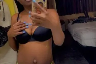 🤤BIG SOFT JUICY BOOTY🤤🍑 THROAT GOAT👄👅😍💦LET ME PLEASE U🫶🏽NO GAMES OR DRAMA🎪🗣😛🍆LET ME MAKE YOU CUM🍆😛 - Image 8