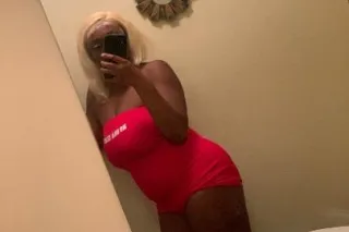 100$ QV Brownskin 5'5 Thikk Ebony🍫 - Image 1