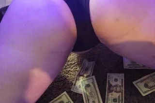 Tuesday has the best deals with nikkifbabby - Image 8