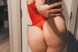 ⭐Your WET Pu$$Y HOTTIE GODDNESS💦Cum Suck me out😘Incall,Outcall,Content 24/7🆗 𝗧𝗲𝘅𝘁 𝗺𝗲 : 𝟗𝟏𝟔 𝟐𝟗𝟐 𝟕𝟓𝟑𝟓 - Image 5