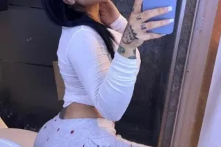 Redefining Romance - 24 - Image 3