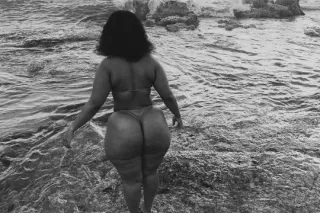 READY2 SUBMIT TWO ME THICKER C... - Image 4