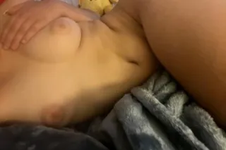 looking for cardate or outcall... - Image 2