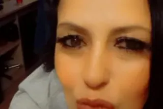 Beautiful Latina waiting to ma... - Image 2