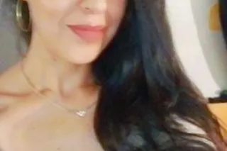 Beautiful Latina waiting to make all your fantasies come true - Image 7