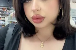 seductive bbw 💕sloppy head 😘🩷 ... - Image 4