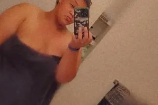 Bilingual BBW QUEEN 👑💦 - Image 9