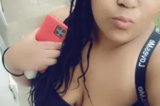 Bilingual BBW QUEEN 👑💦 - 26 - Image 1