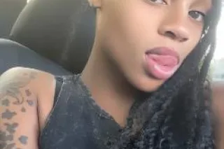 PRETTY PUSSY 😩💕 - 24 - Image 2