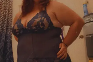 seductive sexy woman needing f... - Image 1