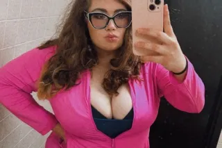 GFE FRIENDLY😘 Just Looking For... - Image 3