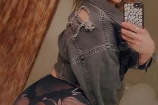 THE 🎂 BIRTHDAY 🎂 GIRL!!!! 🎂 CO... - Image 2