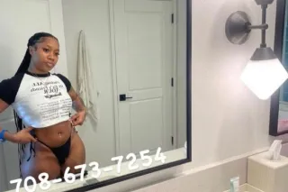 YOUR FAVORITE GIRL OF THE HOUR - Image 5