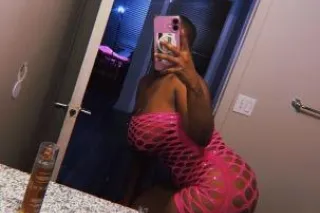 INCALL MISSION VALLEY - 24 - Image 3