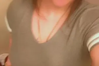 HeyyyYall! AVAILABLE NOWWW SPE... - Image 1