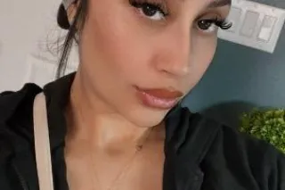 TIGHT & WETT 💦 SEXY LATINA 💋 A... - Image 1