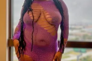 🚨 AVAILABLE🚨✨Book Your Upscale... - Image 2