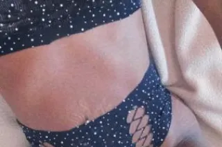 pretty petite - 32 - Image 1