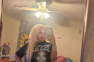 Lets hangout 💦💦🥰🍑 - 25 - Image 1