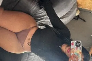 irresistibly, beautifull, confidet and passionate woman searching for her perfect match. - Image 1